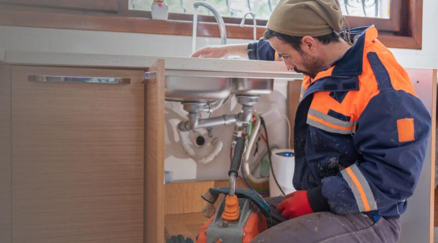 Local tankless water heater installation in West Columbia, TX